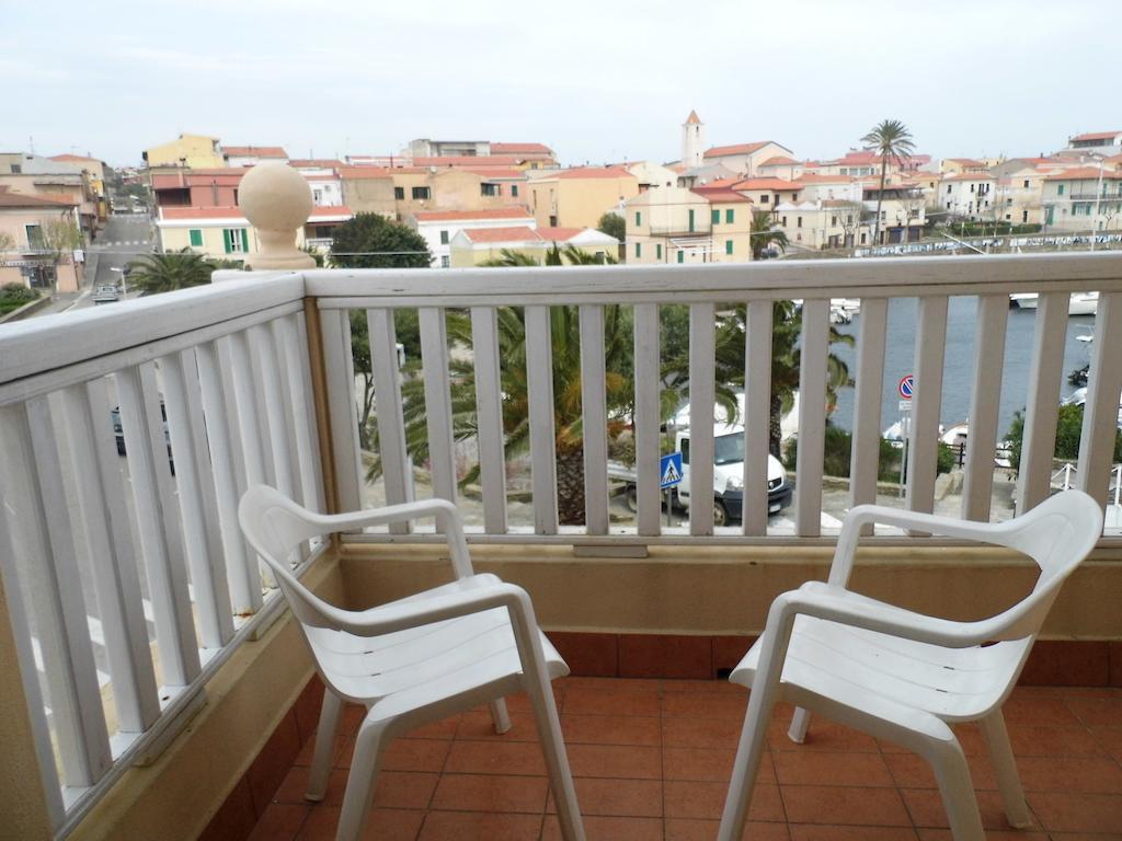 Lina Hotel Stintino Esterno foto